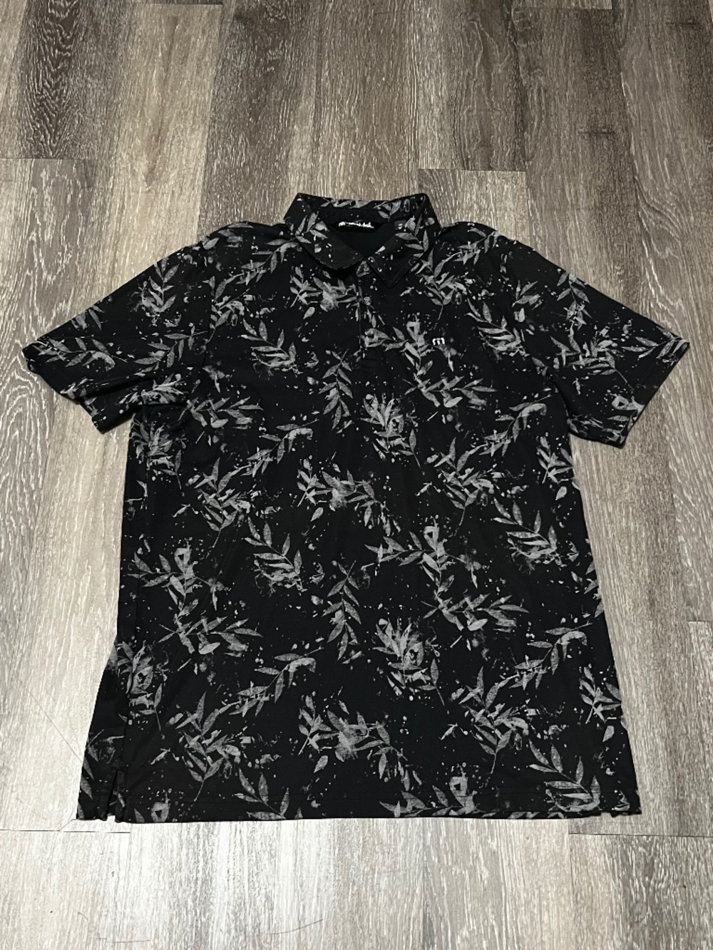Travis Matthew Golf Polo Shirt Men's XXL Black Floral All Over Print Pima Cotton